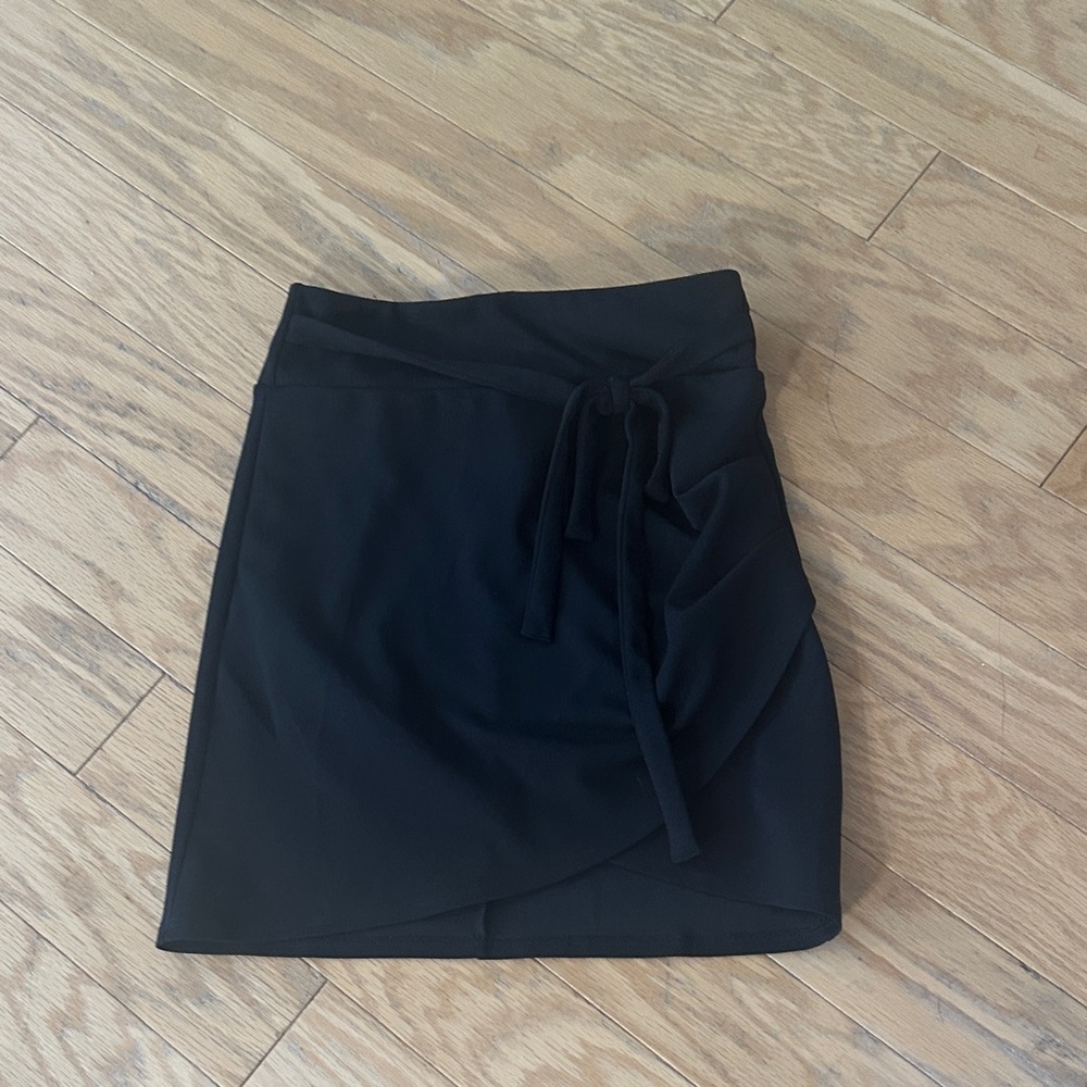 Blue Blush Black Mini Skirt - Small - Like New